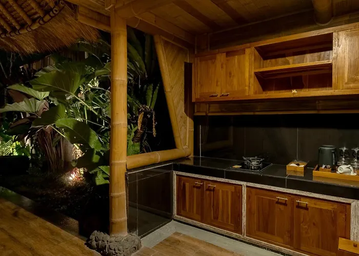 Villa Roshan Bamboo