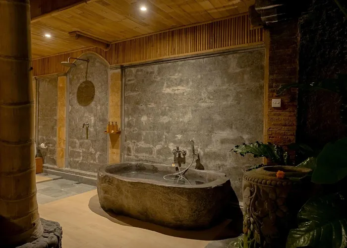 Roshan Bamboo Villa