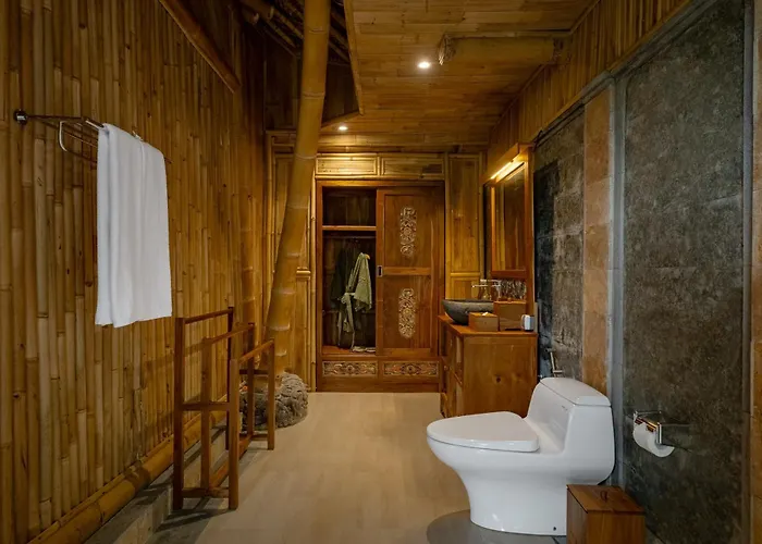 Roshan Bamboo Villa *