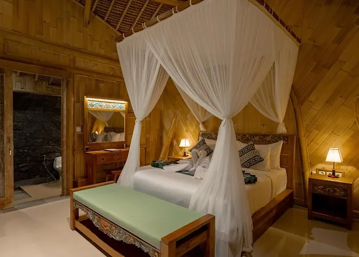 Villa Roshan Bamboo Ubud