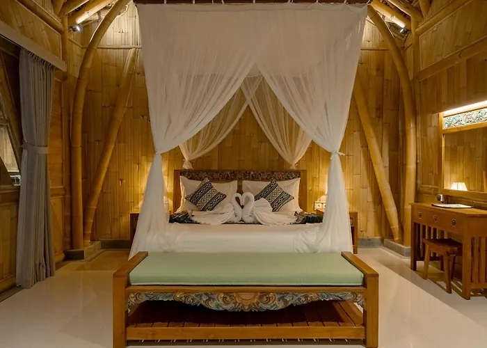 Roshan Bamboo *