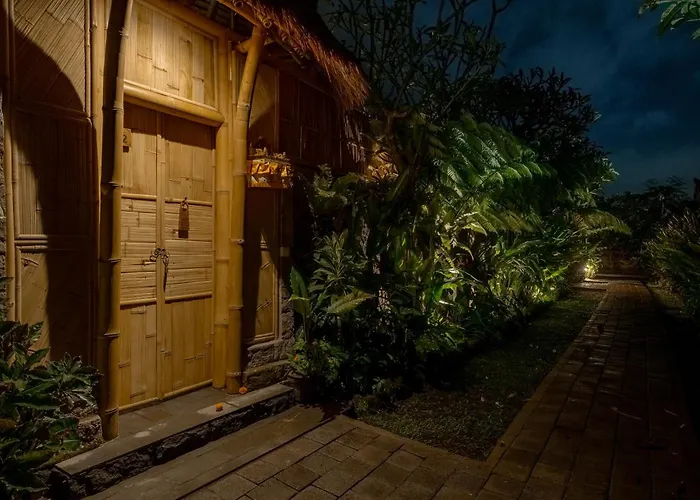 Roshan Bamboo Villa *