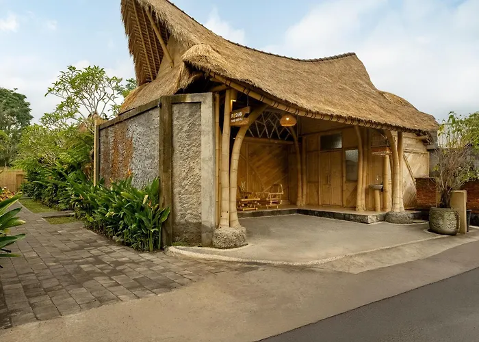 Villa Roshan Bamboo *