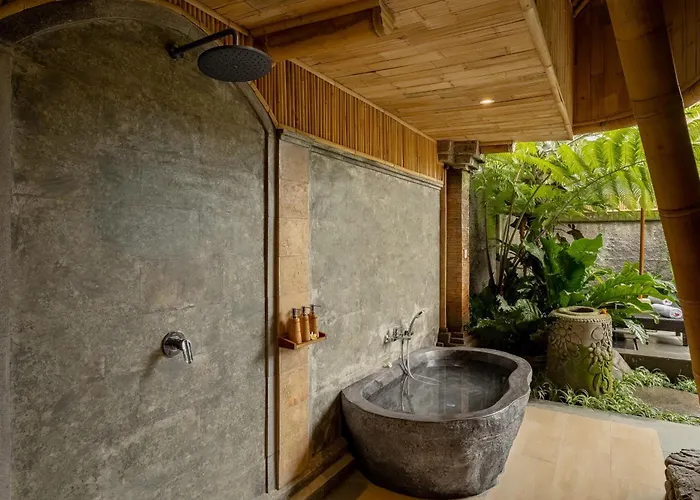 Roshan Bamboo Ubud