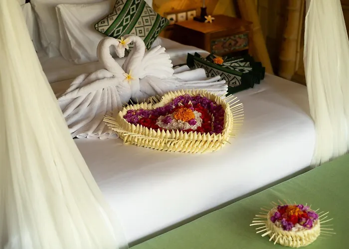 Villa Roshan Bamboo
